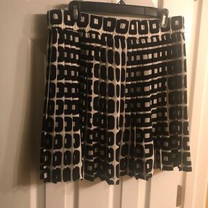 Banana Republic Black and White Skirt